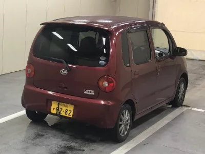 DAIHATSU MOVE LATTE