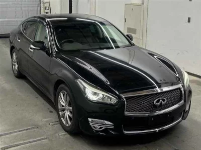 NISSAN FUGA
