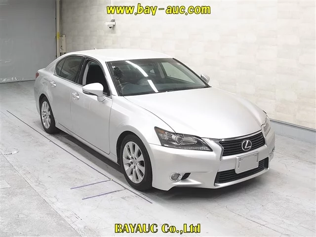 Lexus GS  с аукциона в Японии