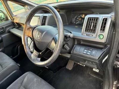 HONDA STEPWGN SPADA
