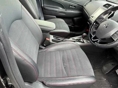 MITSUBISHI RVR