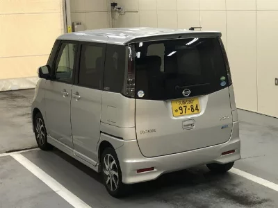 NISSAN ROOX