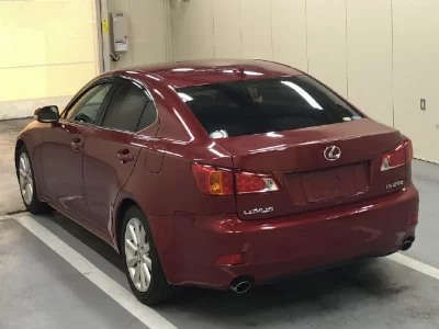 LEXUS IS