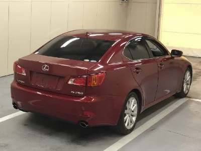 LEXUS IS