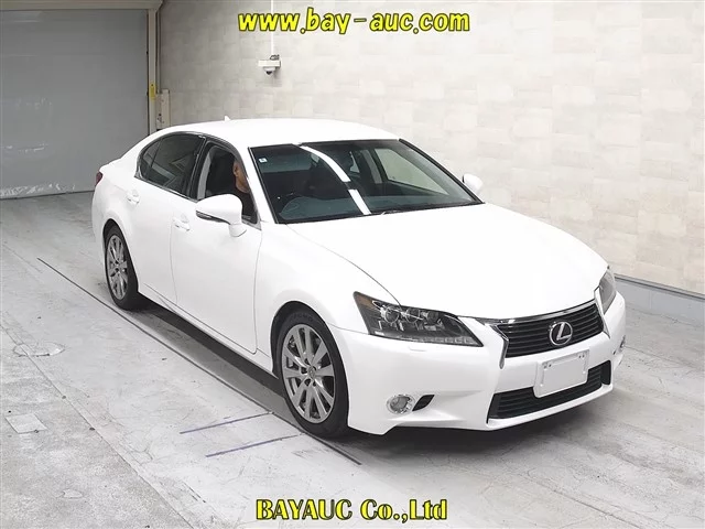 Lexus GS  с аукциона в Японии