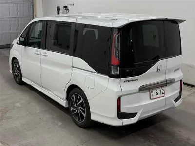 HONDA STEPWGN SPADA