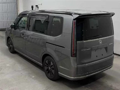 HONDA STEPWGN SPADA