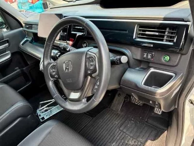 HONDA STEPWGN SPADA