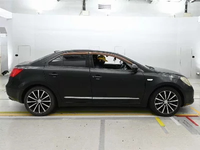 SUZUKI KIZASHI
