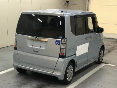 HONDA N BOX +