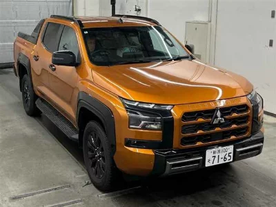 MITSUBISHI TRITON