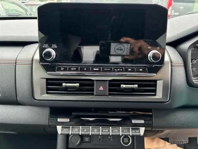 MITSUBISHI TRITON