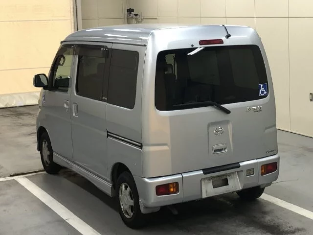 Daihatsu Atrai  с аукциона в Японии