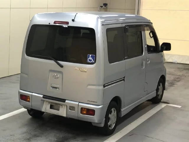 Daihatsu Atrai  с аукциона в Японии