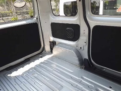 Nissan NV200 VANETTE VAN