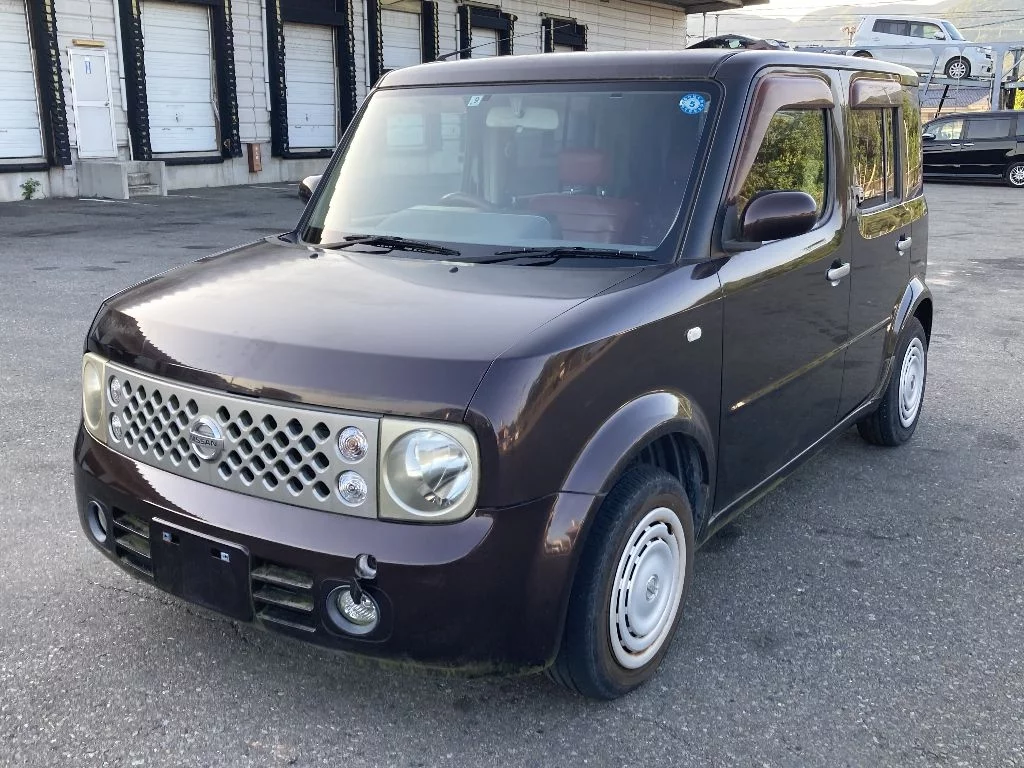 Nissan Cube  с аукциона в Японии