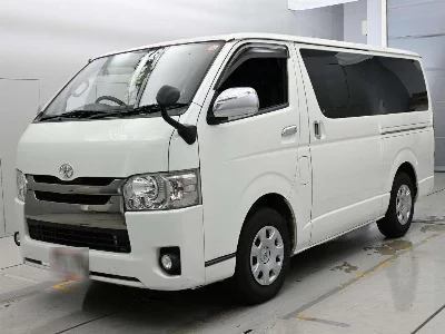 TOYOTA REGIUS VAN