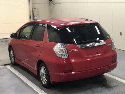 HONDA FIT SHUTTLE