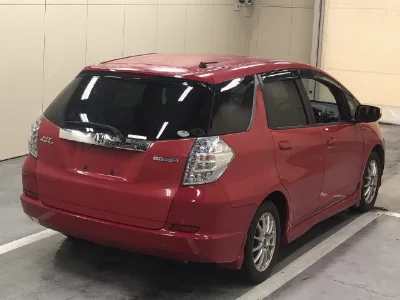 HONDA FIT SHUTTLE