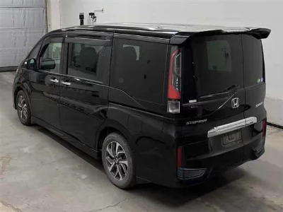 HONDA STEPWGN SPADA