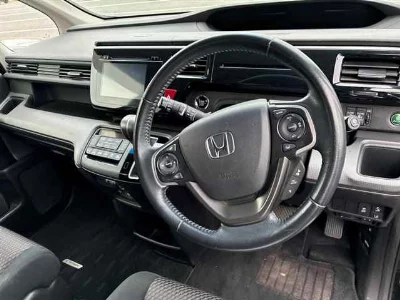 HONDA STEPWGN SPADA