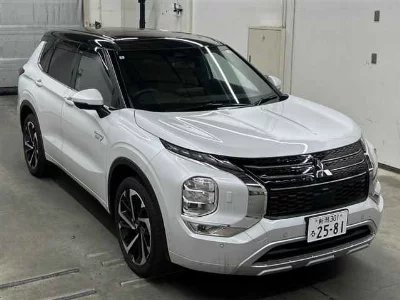 MITSUBISHI OUTLANDER PHEV
