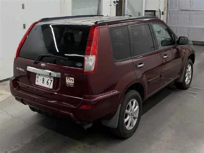NISSAN X-TRAIL