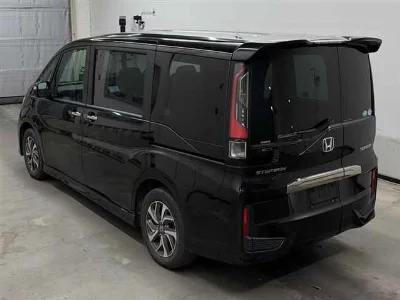 HONDA STEPWGN SPADA