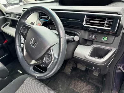 HONDA STEPWGN SPADA