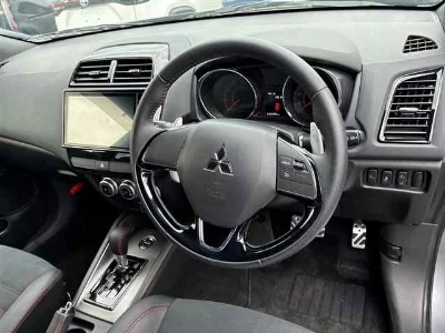 MITSUBISHI RVR