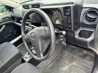 Toyota SUCCEED VAN