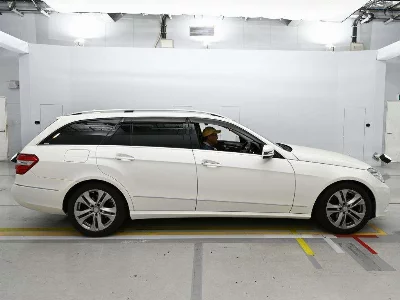 MERCEDES BENZ E CLASS STATION WAGON