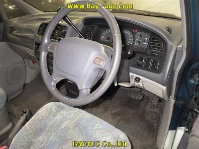 MITSUBISHI DELICA SPACE GEAR
