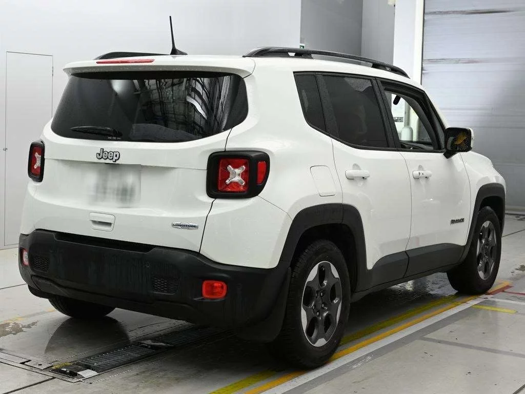 Jeep Renegade  с аукциона в Японии