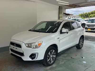 MITSUBISHI RVR