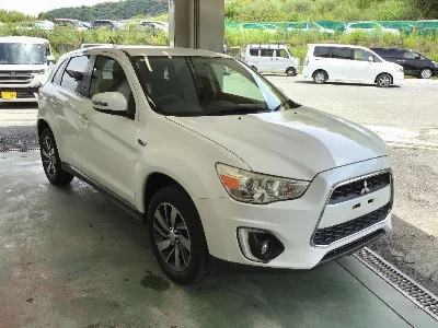 MITSUBISHI RVR