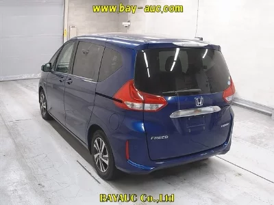 HONDA FREED HYBRID