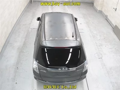 HONDA FIT SHUTTLE HYBRID