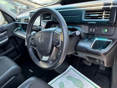 HONDA STEPWGN SPADA