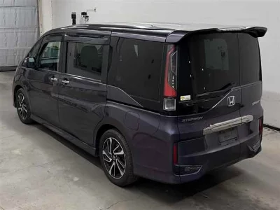HONDA STEPWGN SPADA