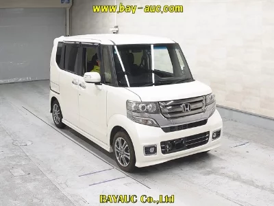 Honda N BOX CUSTOM