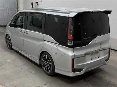 HONDA STEPWGN SPADA