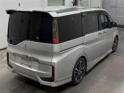 HONDA STEPWGN SPADA