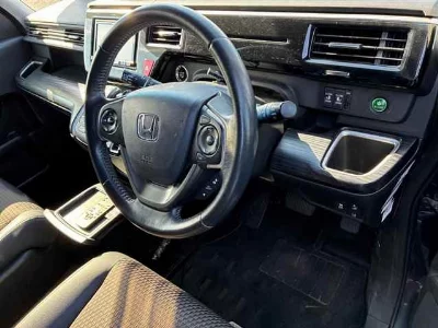 HONDA STEPWGN SPADA