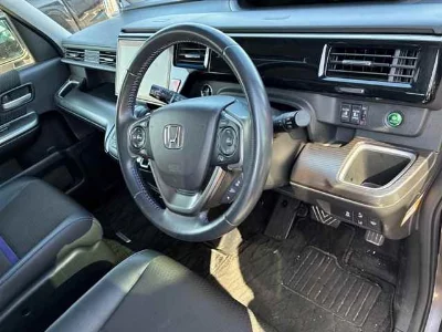 HONDA STEPWGN SPADA