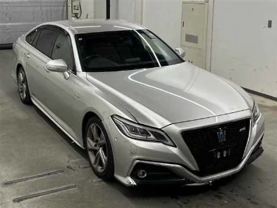 Toyota CROWN HYBRID