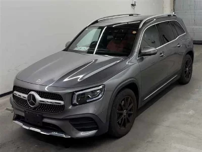 MERCEDES BENZ GLB