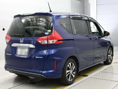 HONDA FREED + HYBRID