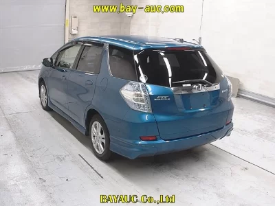 HONDA FIT SHUTTLE HYBRID