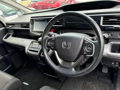 HONDA STEPWGN SPADA